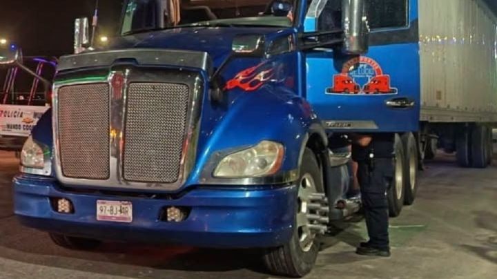 Intentan asaltar a tractocamión disparándole en la México-Pachuca