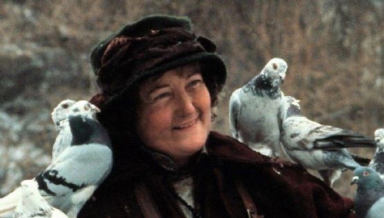 Muere Brenda Fricker, actriz de “Mi pobre angelito”, la inolvidable "Señora de las Palomas"