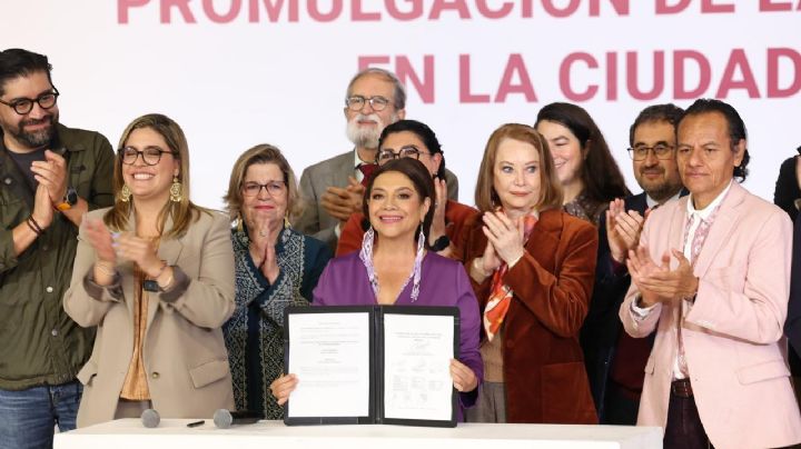 Brugada promulga la Ley de Cuidados en la CDMX; qué dice y a quién beneficia