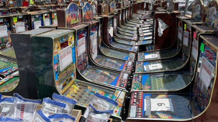 Operan máquinas tragamonedas en plazas comerciales y tiendas; incauta FGJEM 3 mil