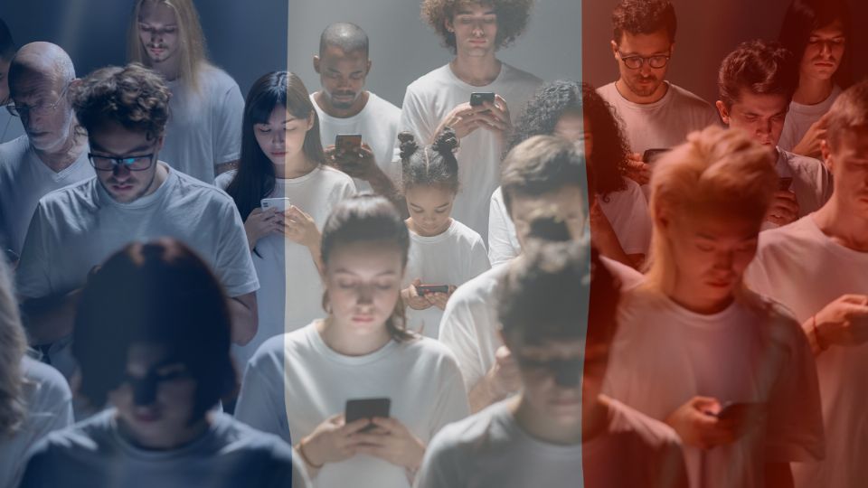 Francia pone límite a las redes sociales: menores de 15 años quedarán fuera