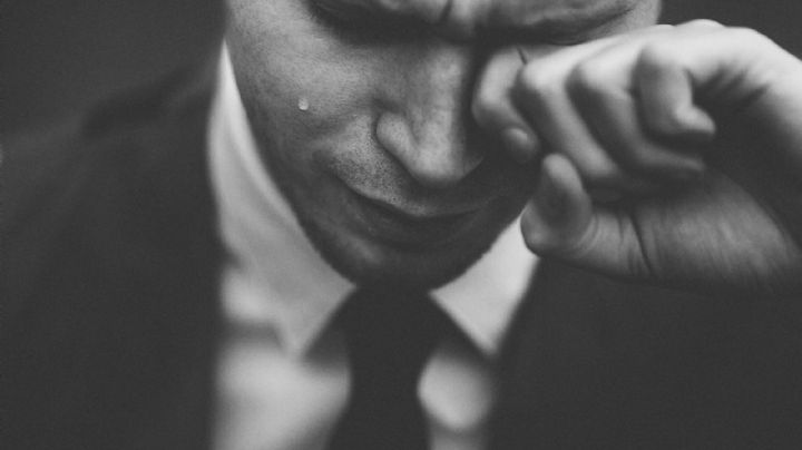 "Mi padre lloraba a escondidas"; no lo hacía menos hombre, le permitía seguir adelante