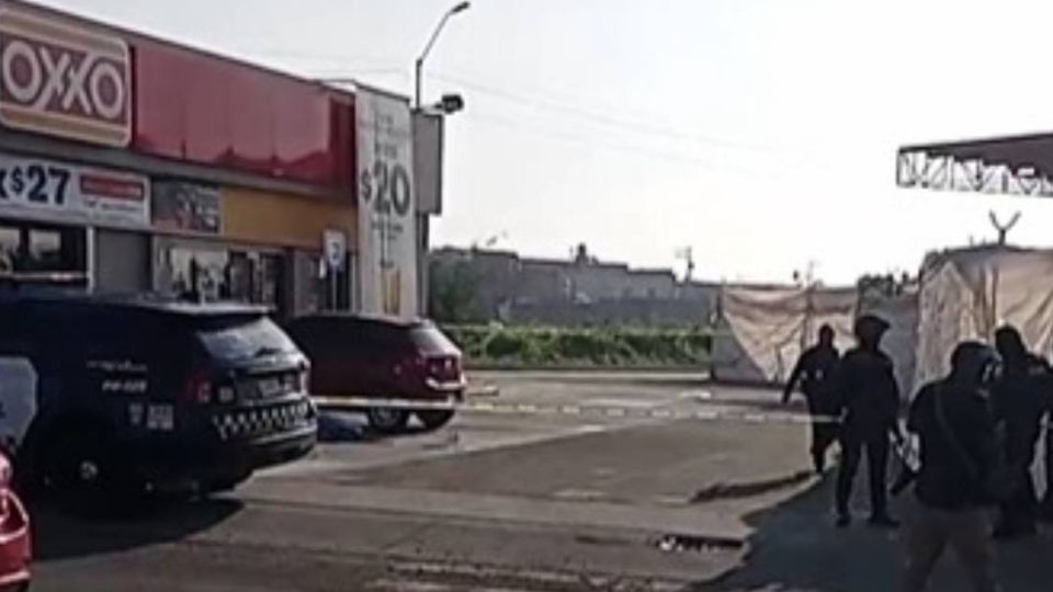 El abogado Alfredo Duarte Martínez fue atacado a balazos cuando descendía de su auto.