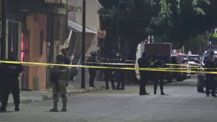 Ataque armado en calles de San Francisco del Rincón; matan a una mujer y balean a dos hombres
