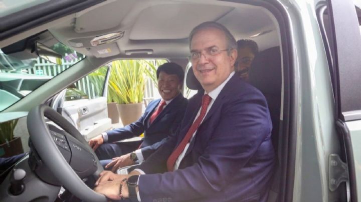 Pese a salida de plantas, Ebrard destaca inversiones en industria automotriz por 1,649 mdd