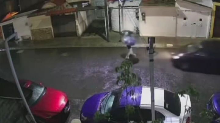 Muere joven tras ser atropellada por conductor que circulaba a exceso de velocidad en Tecámac