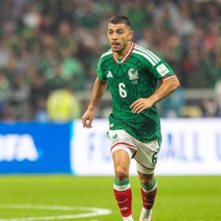 Los equipos que se pelean por el fichaje de Erik Lira y lo que ofrecen a Cruz Azul