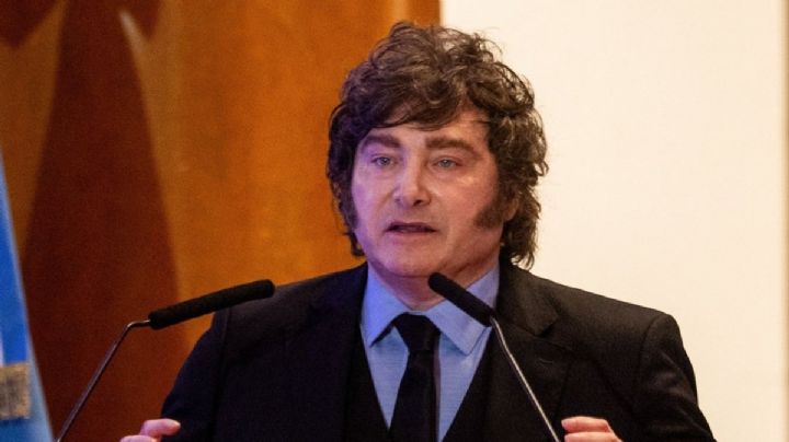 Milei publica decreto para negar el ingreso y expulsar a extranjeros por mensajes de odio