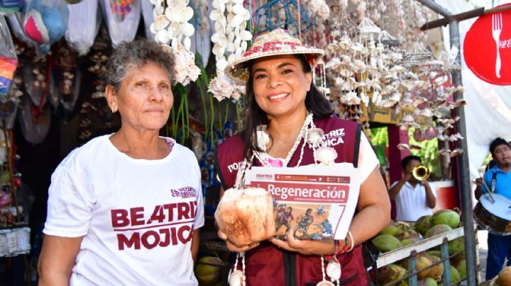 "Estamos con Bety porque es la que camina con nosotros": le dice comerciante de La Vacacional a Beatriz Mojica.