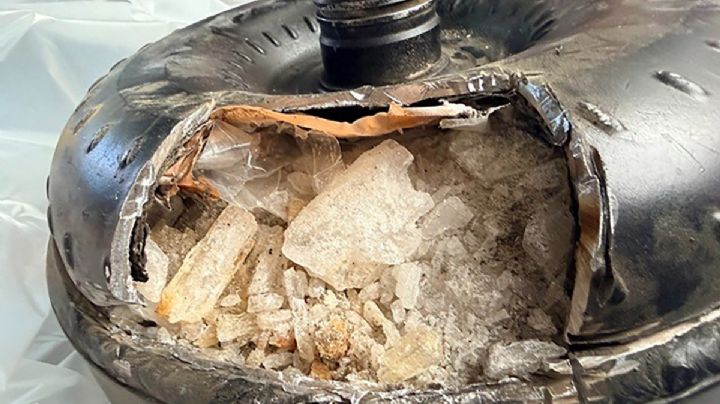 Hallan metanfetamina oculta en pieza metálica en Aeropuerto de Toluca