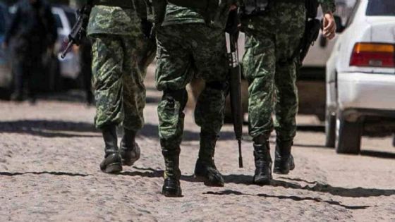 Los militares a sus cuarteles