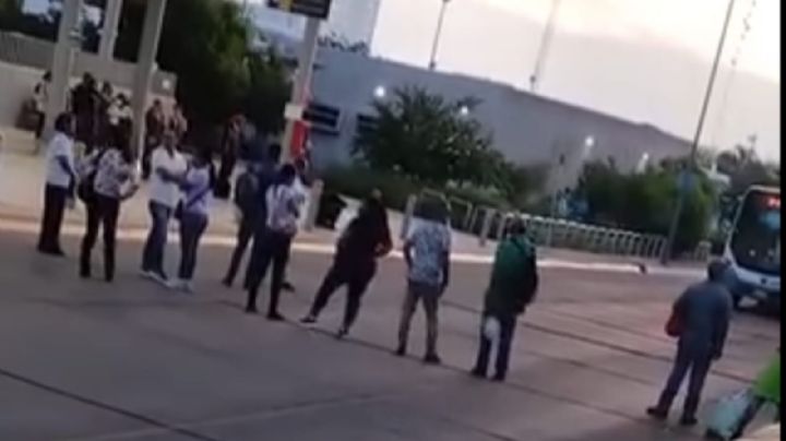 Usuarios de la oruga bloquean la base Delta/ VIDEO