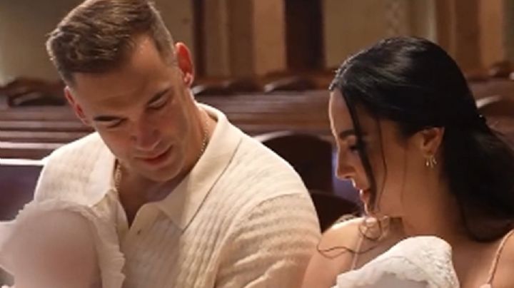 Martha Higareda y Lewis Howes: así fue el bautizo de sus mellizas