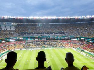 Gastó todos sus ahorros para llevar a su abuelo al Mundial y recibió una enorme recompensa