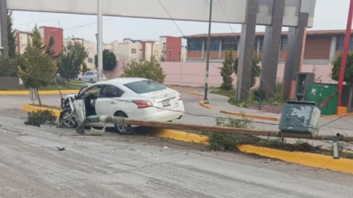 Moviliza a Tránsito Municipal y personal de la CFE choque en Tizayuca